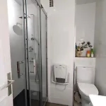 T3 Avec Terrasse Et Wifi, Proche Port à - Fr-1-420-142 Apartamento *